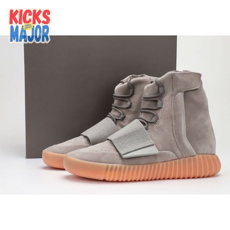 YEEZY Boost 750 Light Grey Glow SIZE: 40-50